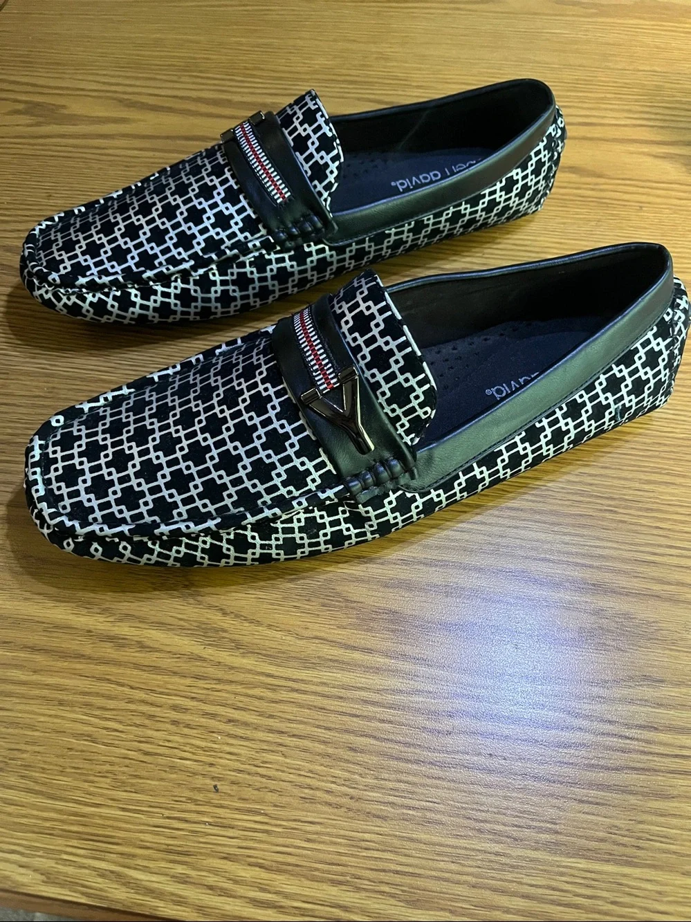 Robert David stylish black